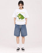 Mockup Boxy Heavyweight Tee White female full-body 21