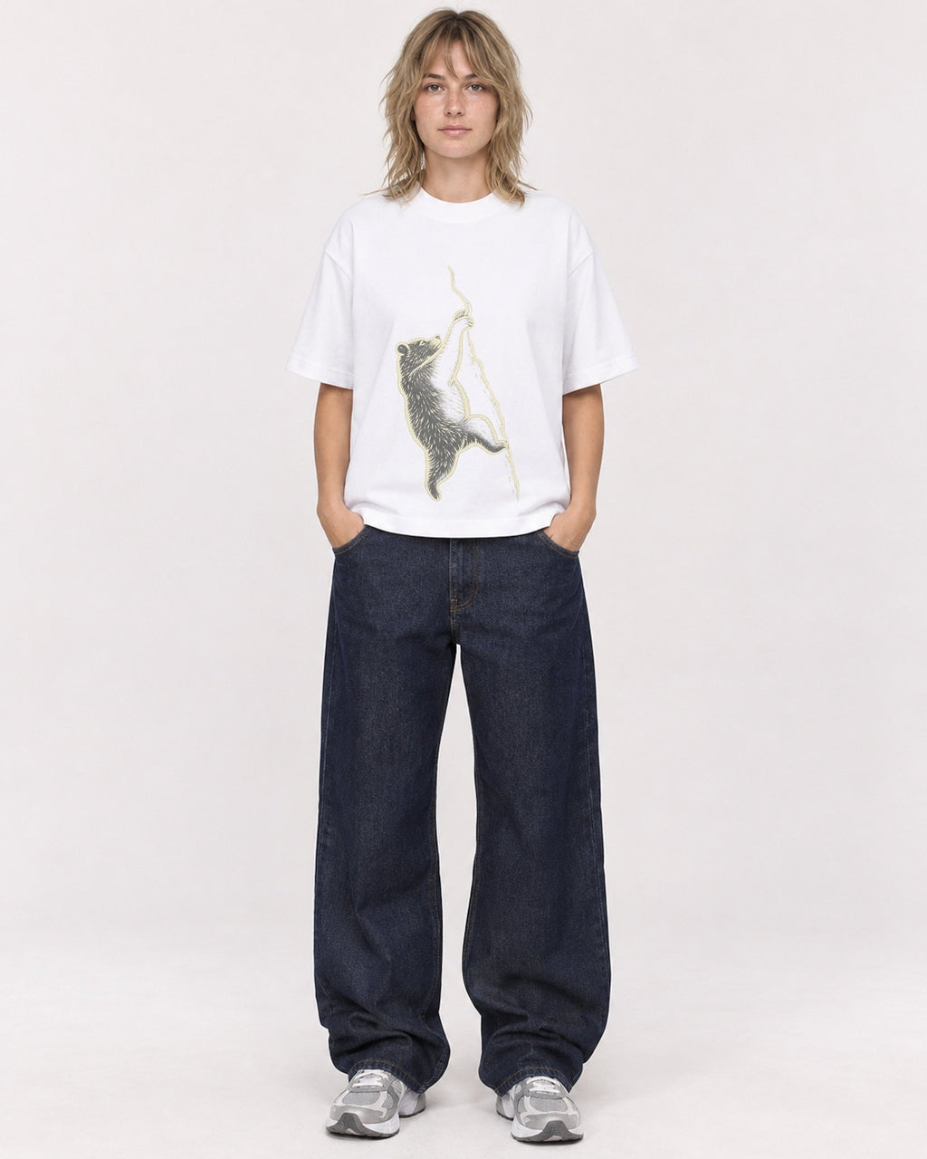 Mockup Boxy Heavyweight Tee White female full-body 19