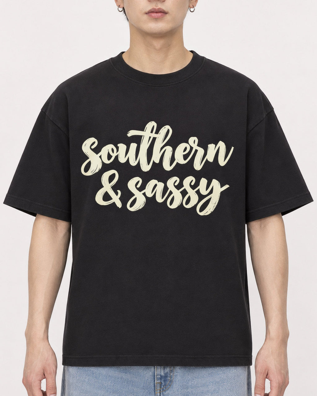 Mockup Boxy Heavyweight Tee Black male close-up 01