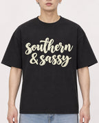 Mockup Boxy Heavyweight Tee Black male close-up 01