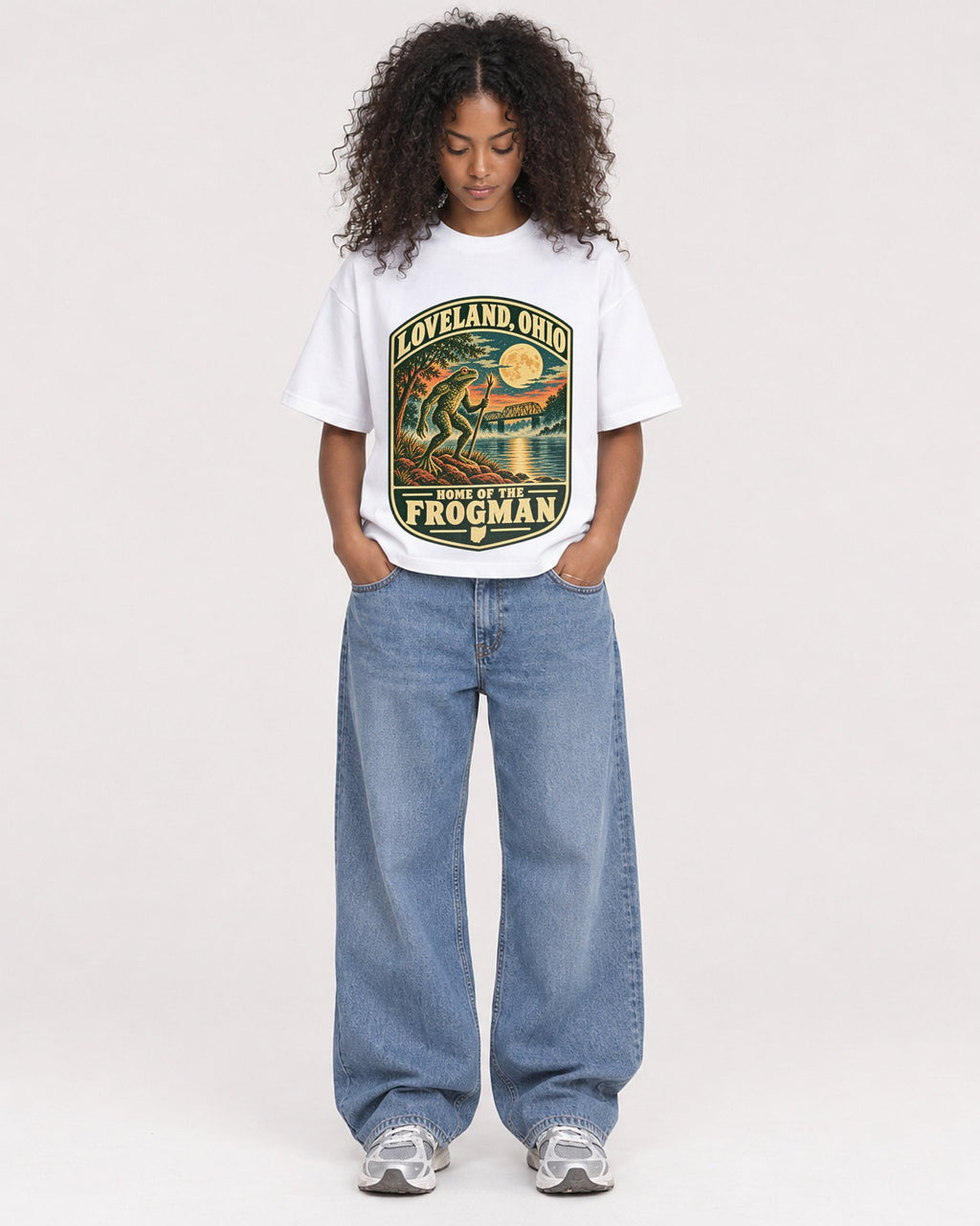 Mockup Boxy Heavyweight Tee White female full-body 05