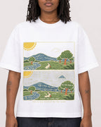 Mockup Boxy Heavyweight Tee White female close-up 24