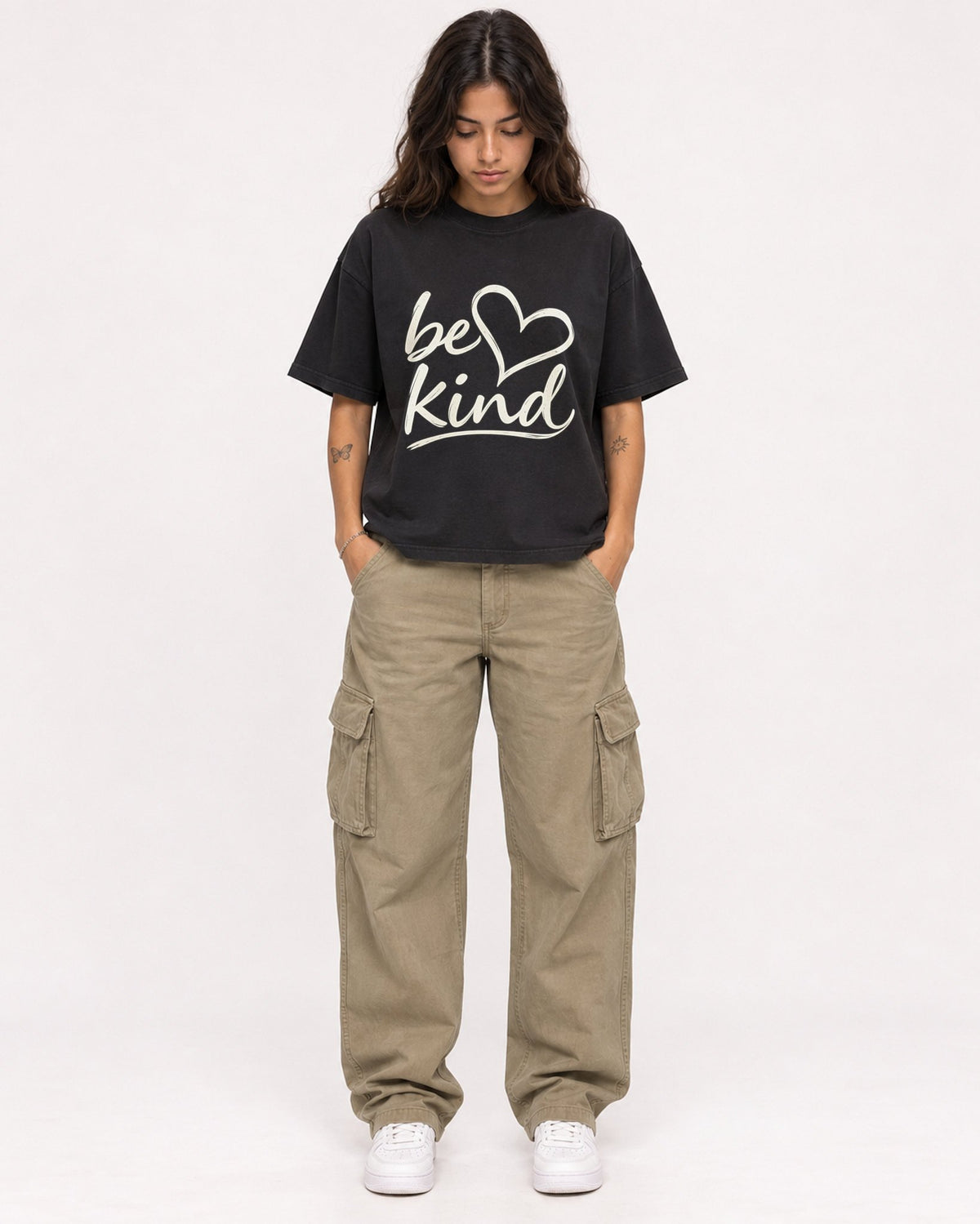 Mockup Boxy Heavyweight Tee Black female full-body 06