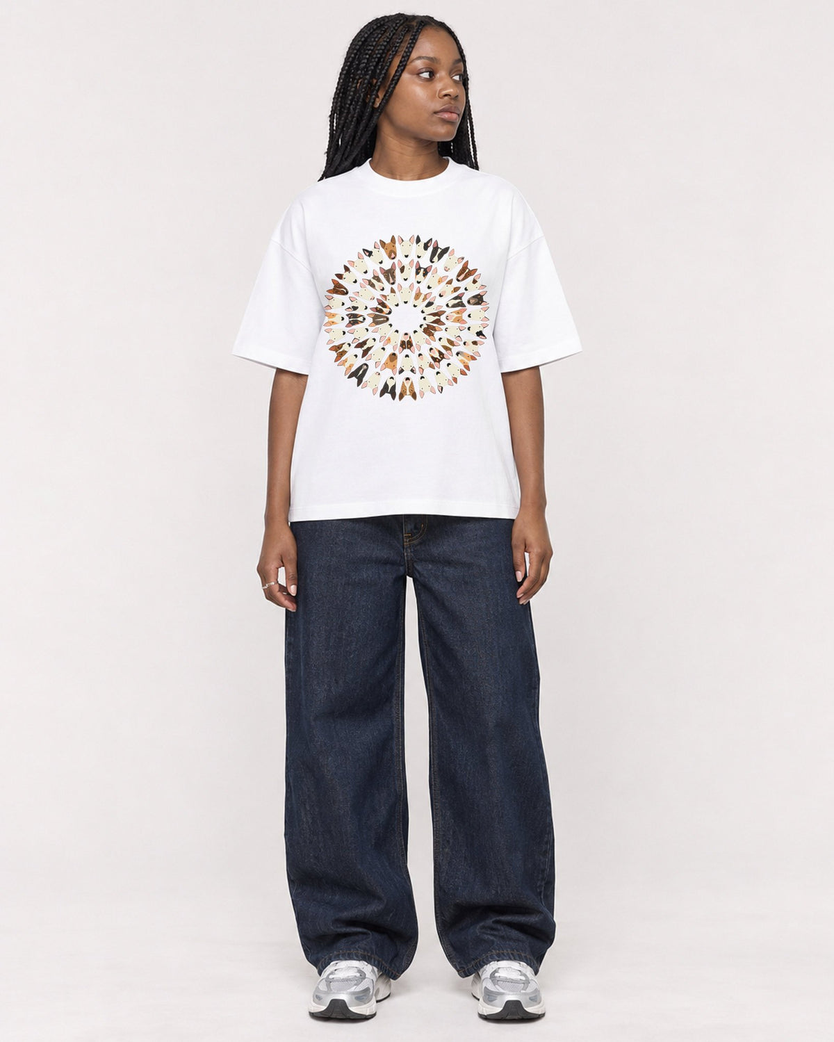 Mockup Boxy Heavyweight Tee White female full-body 04