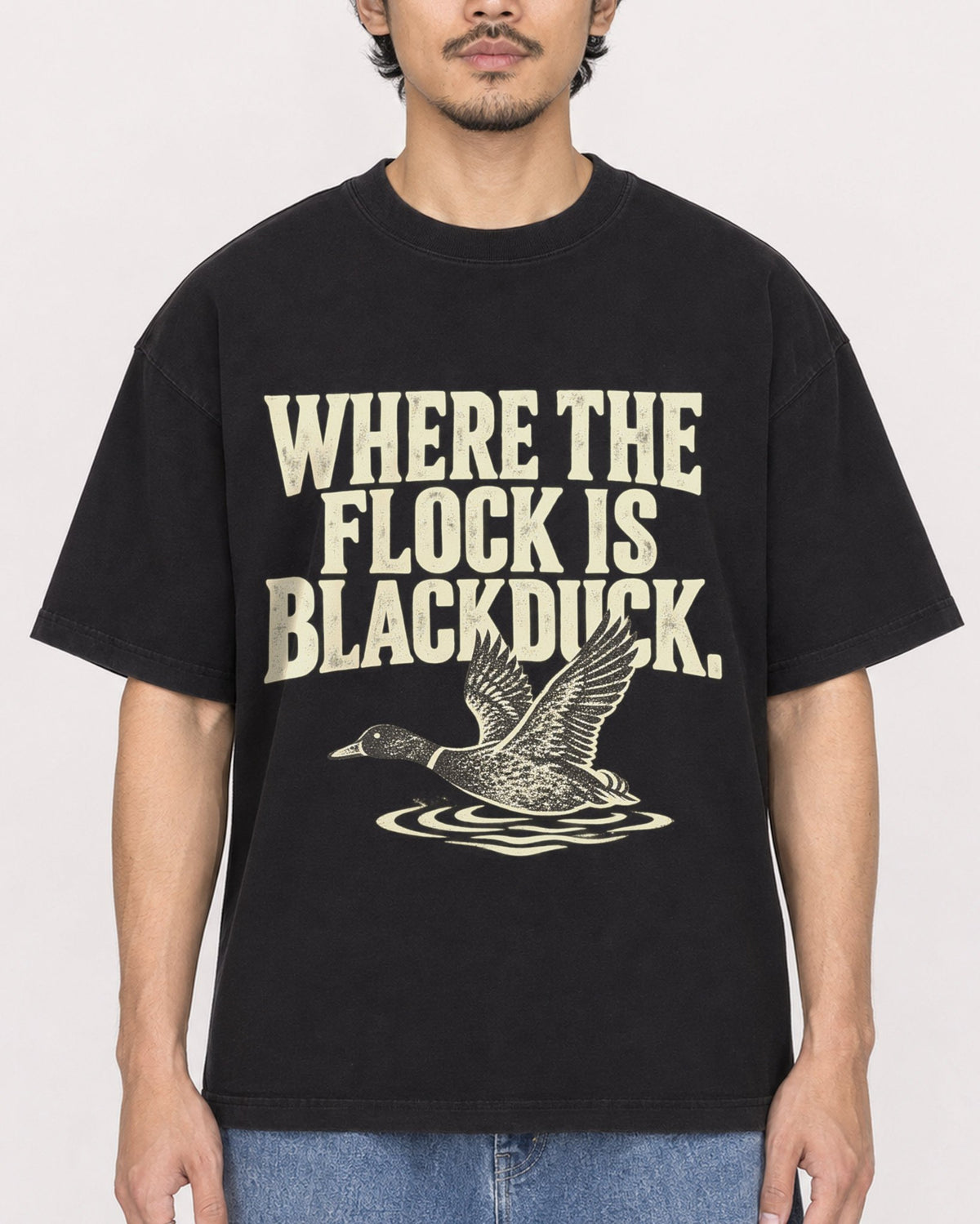 Mockup Boxy Heavyweight Tee Black male close-up 02