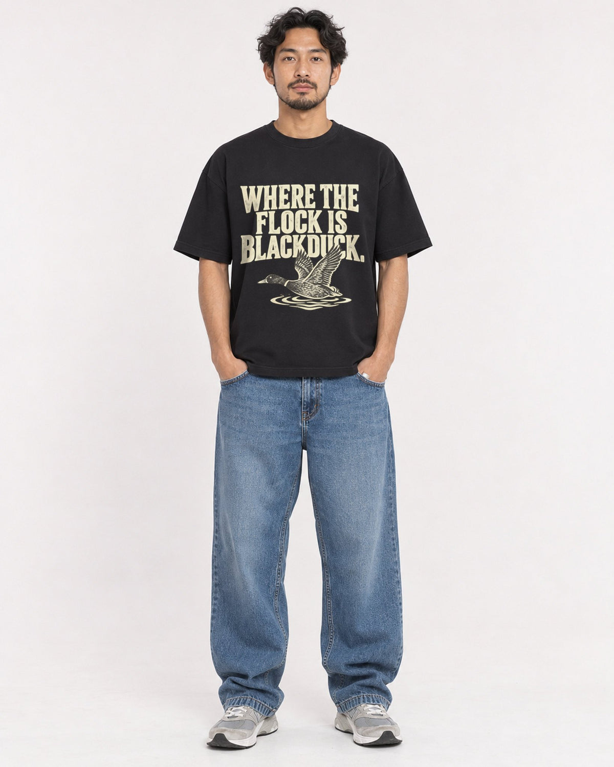 Mockup Boxy Heavyweight Tee Black male full-body 02