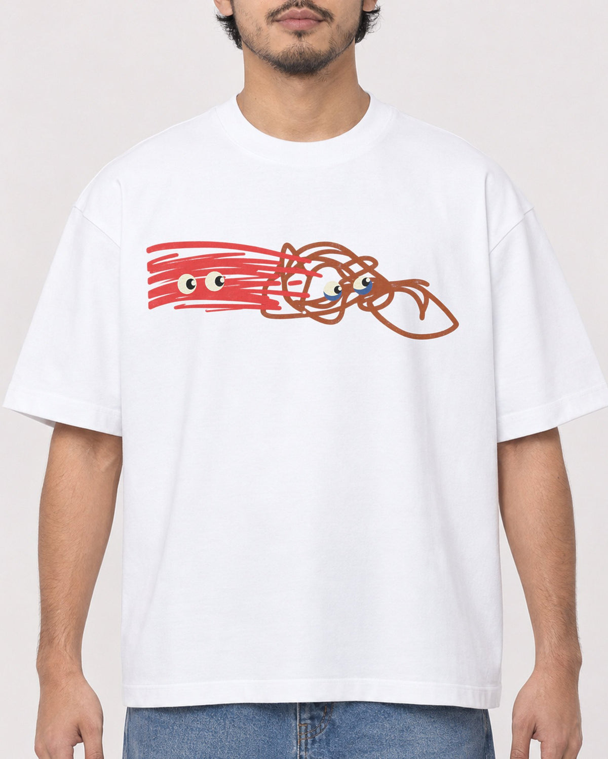 Mockup Boxy Heavyweight Tee White male close-up 02