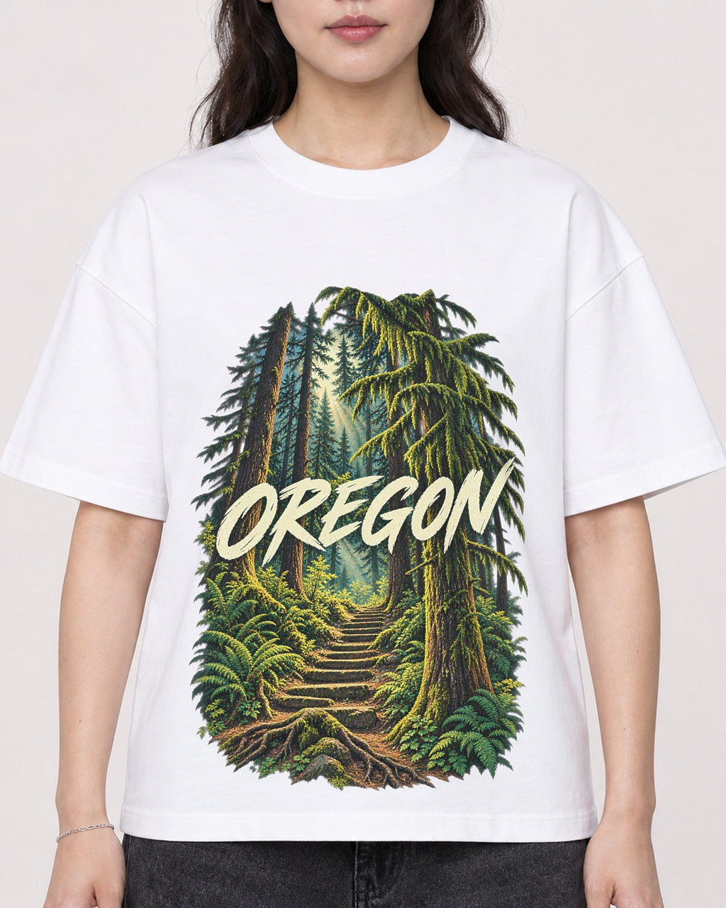 Mockup Boxy Heavyweight Tee White female close-up 03