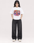 Mockup Boxy Heavyweight Tee White female full-body 13