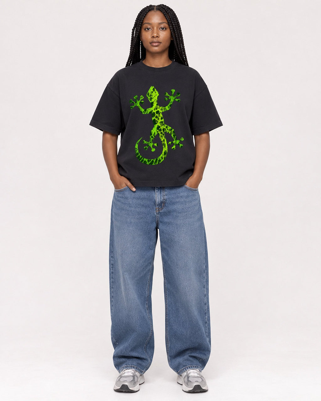 Mockup Boxy Heavyweight Tee Black female full-body 04
