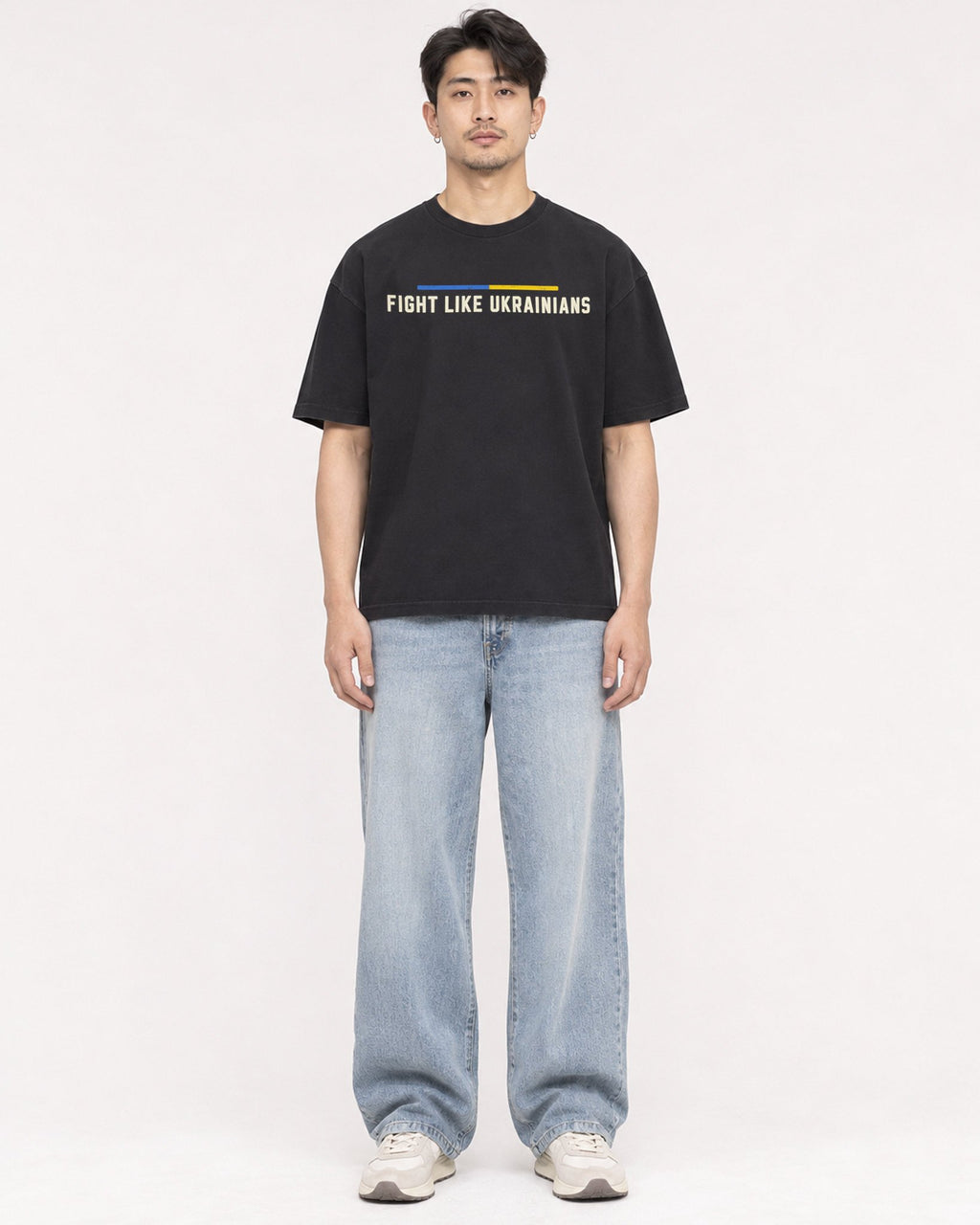 Mockup Boxy Heavyweight Tee Black male full-body 13