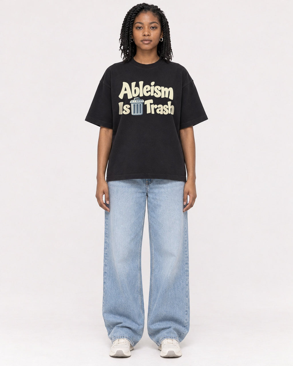 Mockup Boxy Heavyweight Tee Black female full-body 15