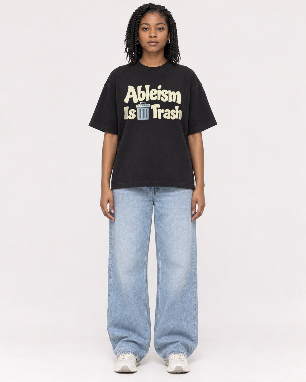Mockup Boxy Heavyweight Tee Black female full-body 15