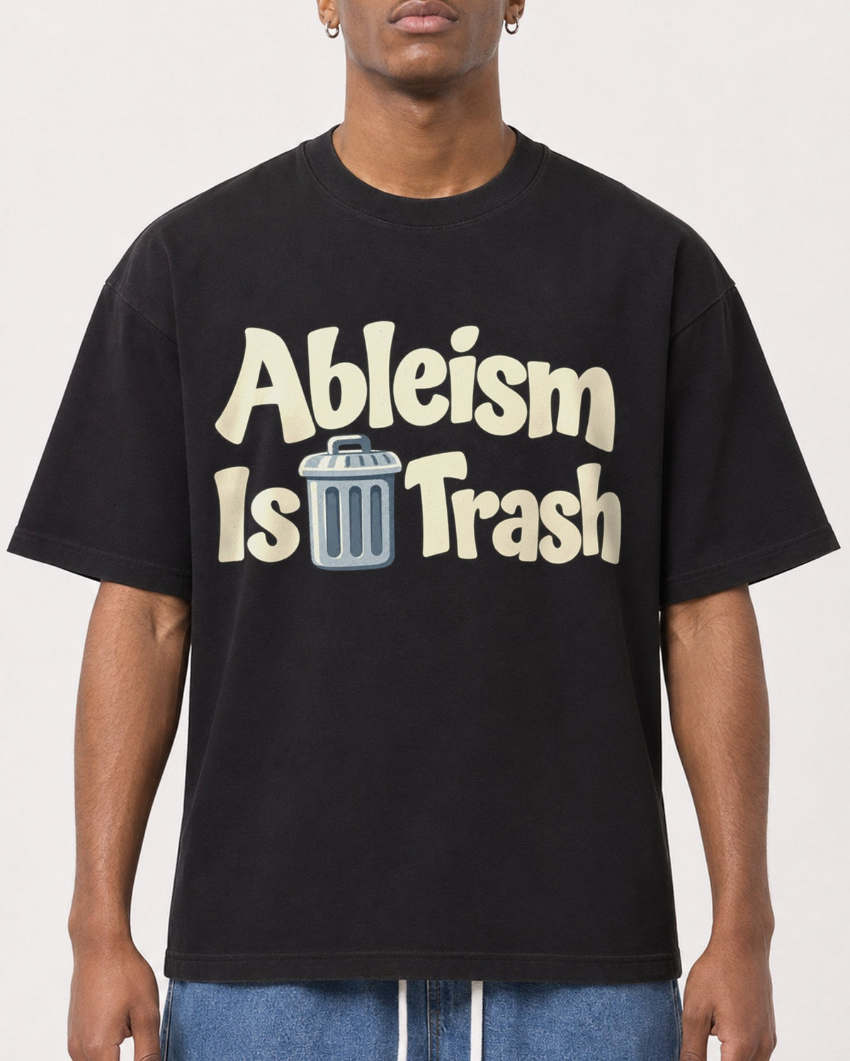 Mockup Boxy Heavyweight Tee Black male close-up 15