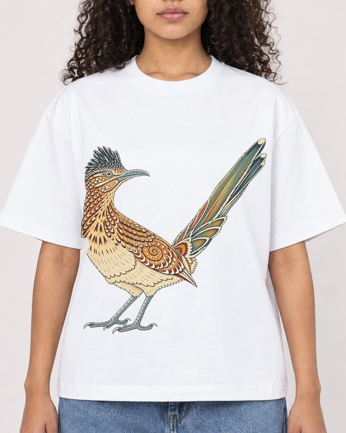 Mockup Boxy Heavyweight Tee White female close-up 10