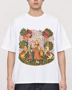 Mockup Boxy Heavyweight Tee White male close-up 01