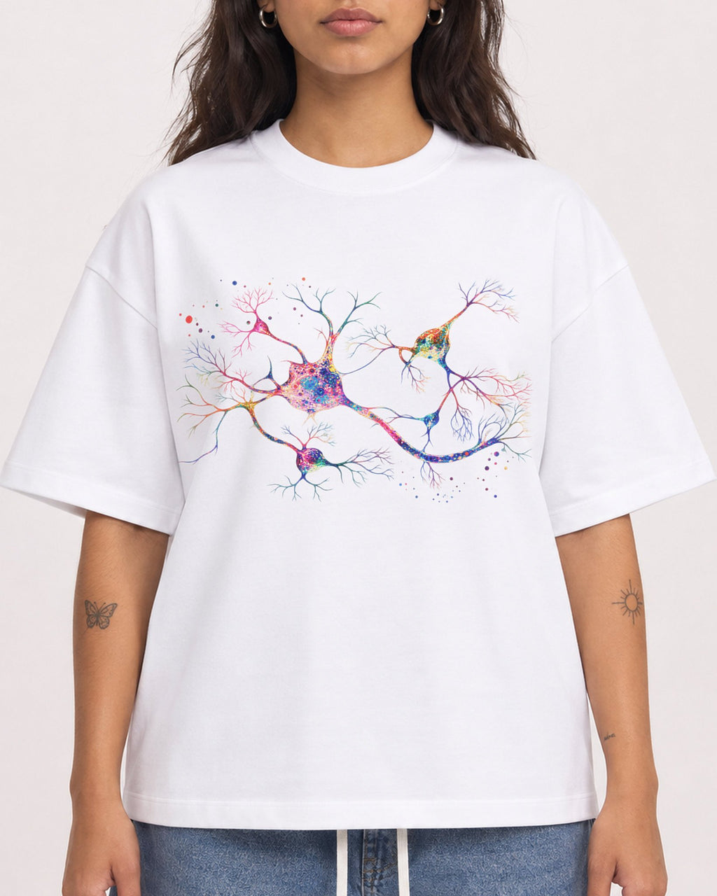 Mockup Boxy Heavyweight Tee White female close-up 06