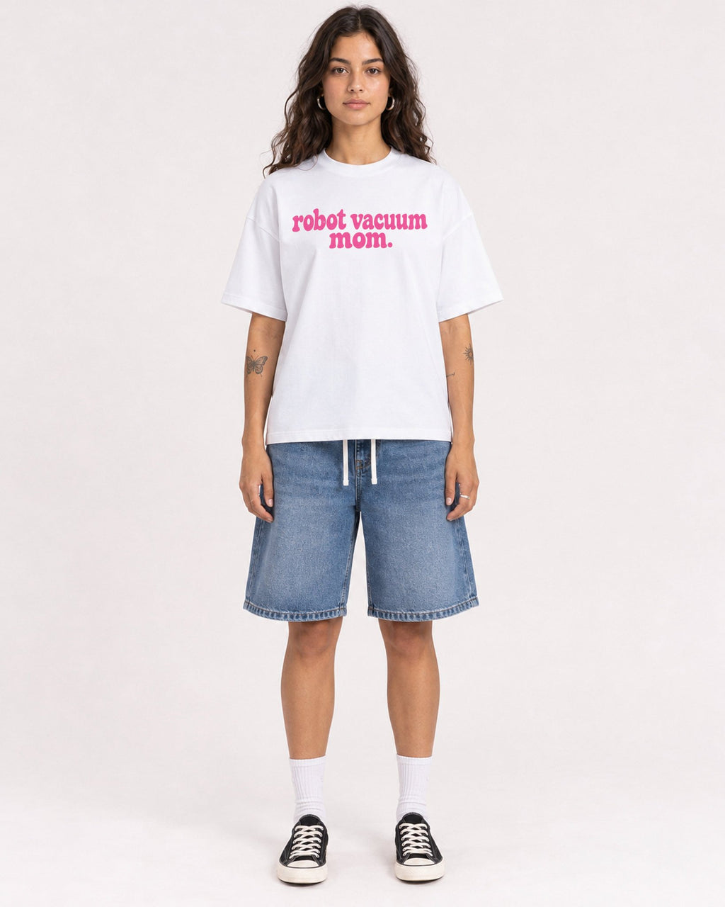 Mockup Boxy Heavyweight Tee White female full-body 06