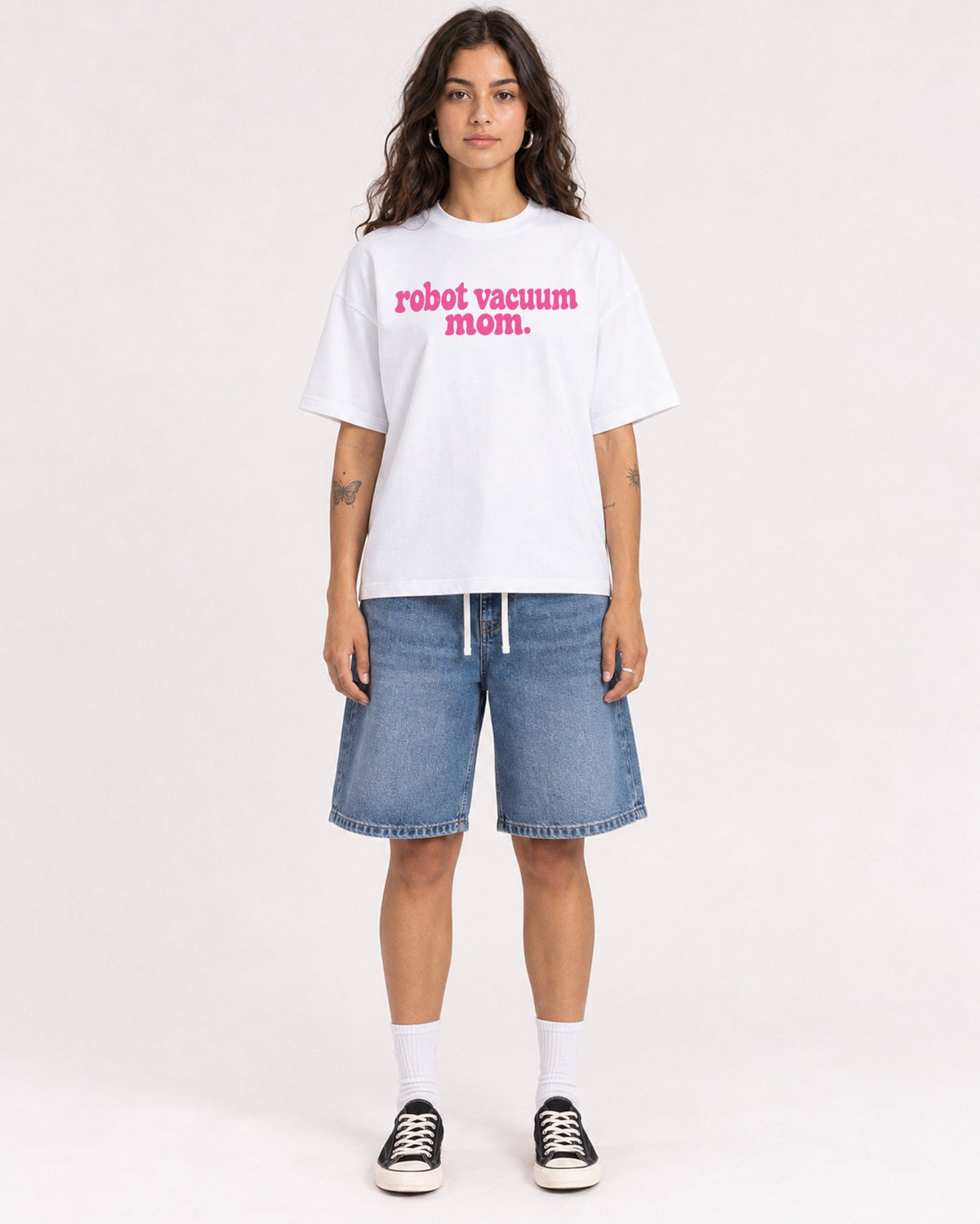 Mockup Boxy Heavyweight Tee White female full-body 06
