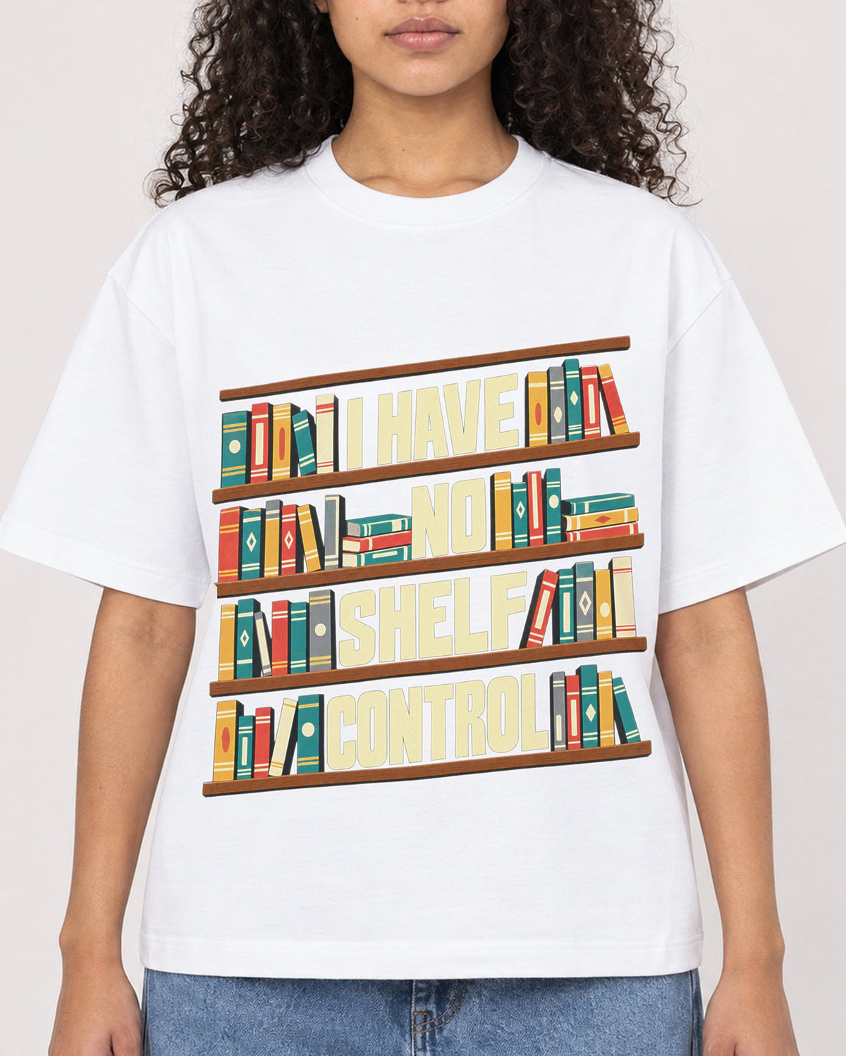 Mockup Boxy Heavyweight Tee White female close-up 10