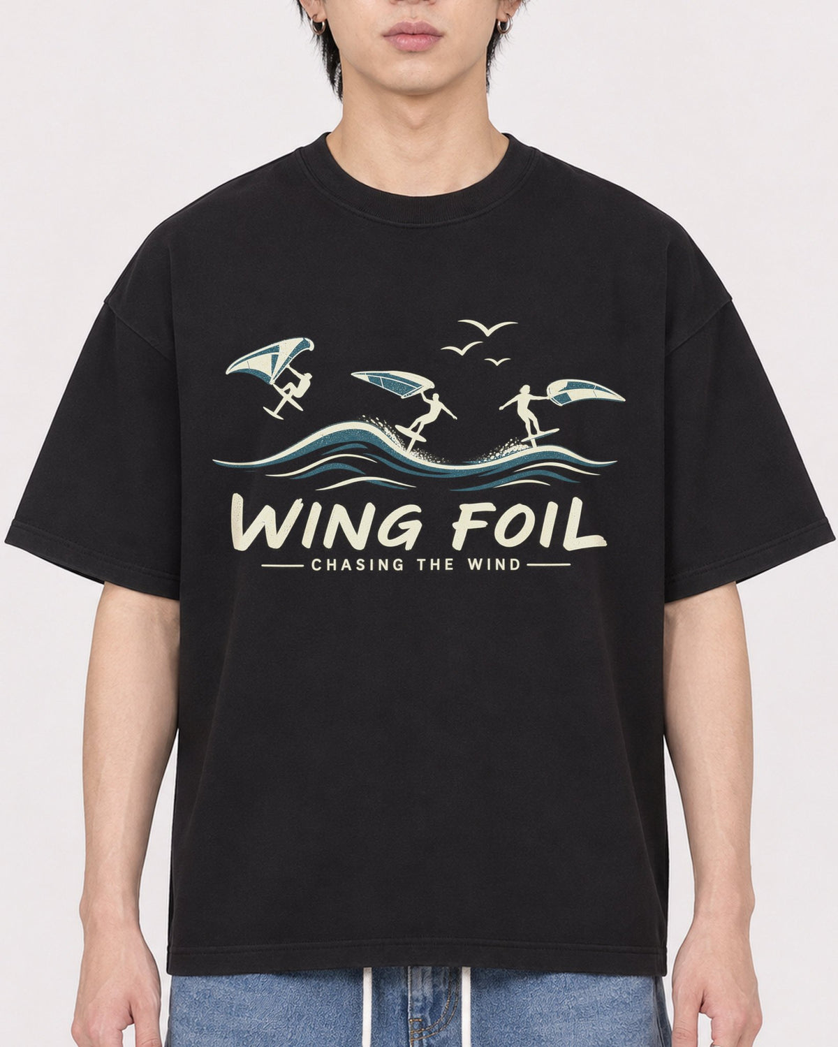 Mockup Boxy Heavyweight Tee Black male close-up 11