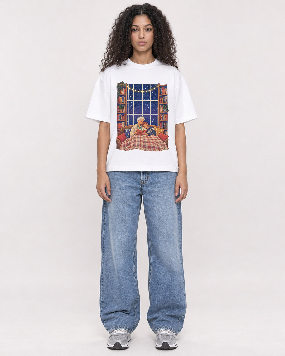 Mockup Boxy Heavyweight Tee White female full-body 10