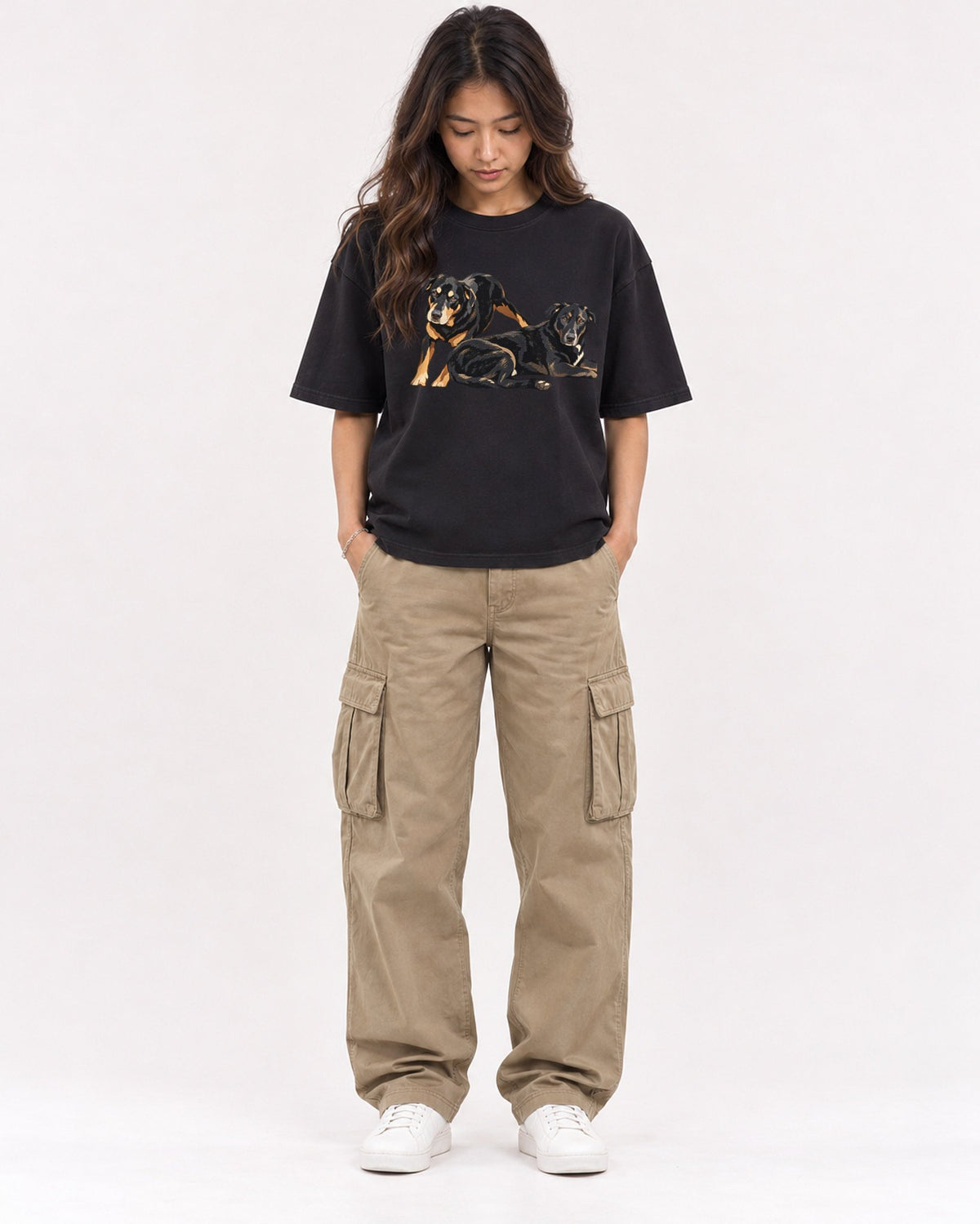 Mockup Boxy Heavyweight Tee Black female full-body 02