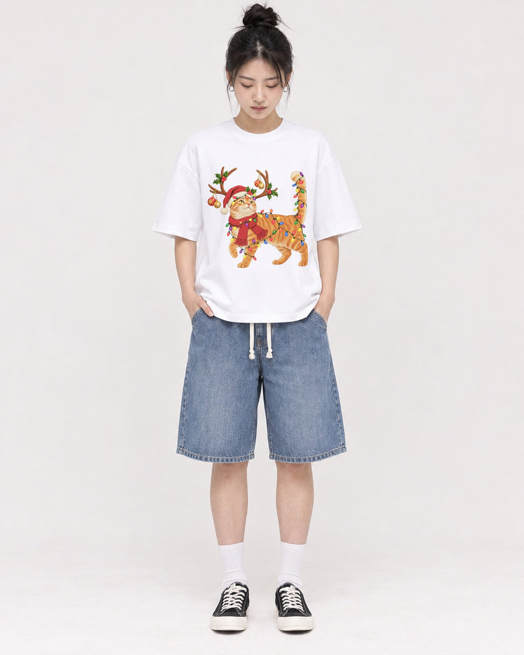 Mockup Boxy Heavyweight Tee White female full-body 41