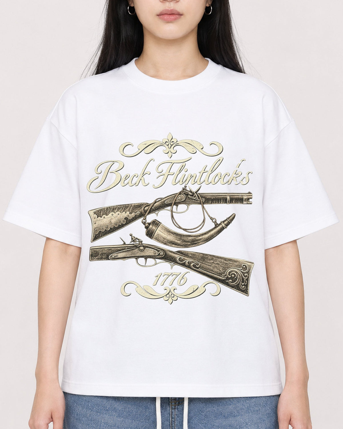 Mockup Boxy Heavyweight Tee White female close-up 01