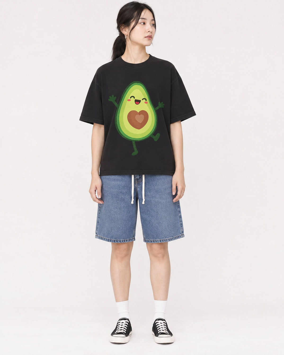 Mockup Boxy Heavyweight Tee Black female full-body 21