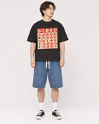 Mockup Boxy Heavyweight Tee Black male full-body 03
