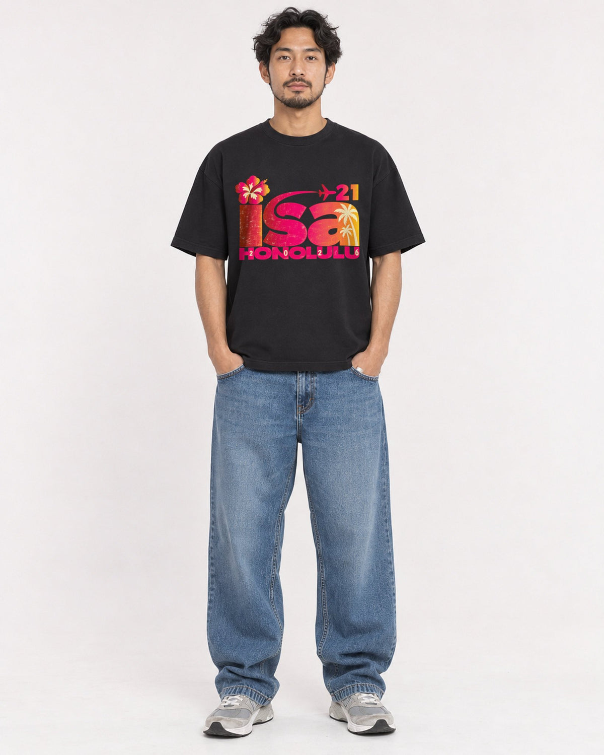 Mockup Boxy Heavyweight Tee Black male full-body 02