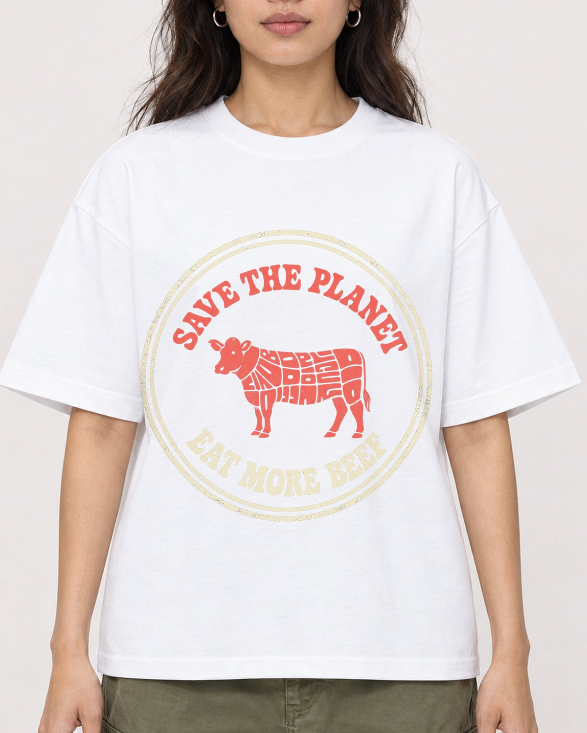 Mockup Boxy Heavyweight Tee White female close-up 02