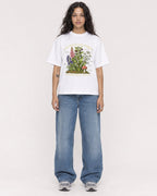 Mockup Boxy Heavyweight Tee White female full-body 30