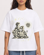 Mockup Boxy Heavyweight Tee White female close-up 06