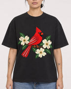 Mockup Boxy Heavyweight Tee Black female close-up 12