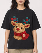 Mockup Boxy Heavyweight Tee Black female close-up 02