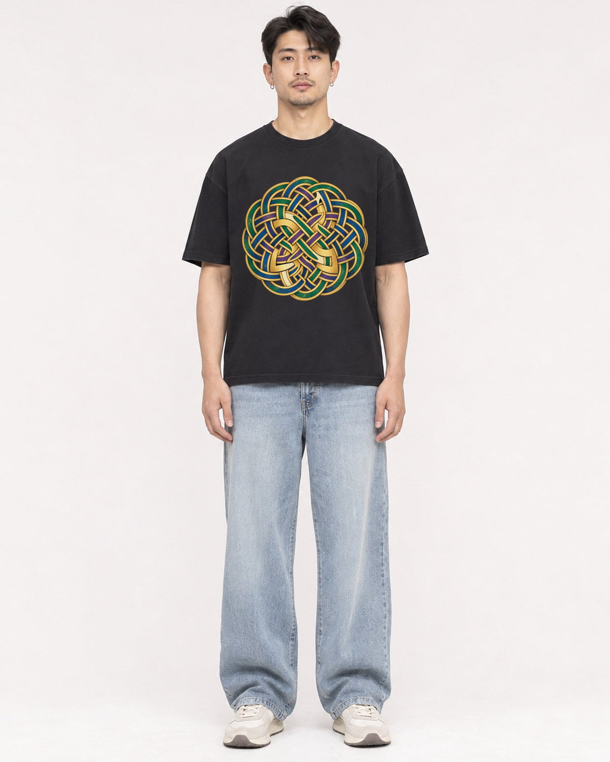 Mockup Boxy Heavyweight Tee Black male full-body 13