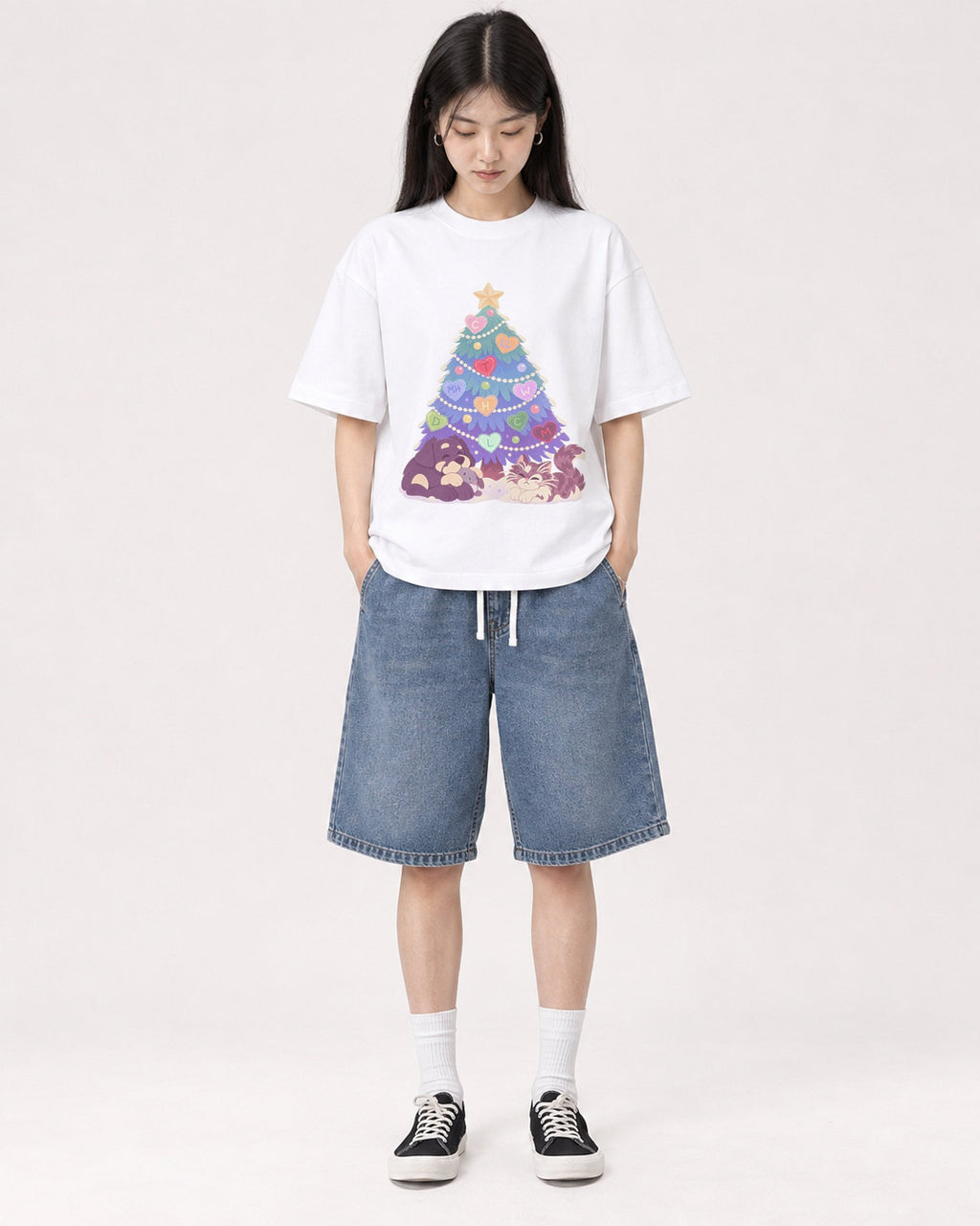 Mockup Boxy Heavyweight Tee White female full-body 01