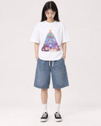 Mockup Boxy Heavyweight Tee White female full-body 01
