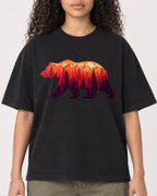Mockup Boxy Heavyweight Tee Black female close-up 10