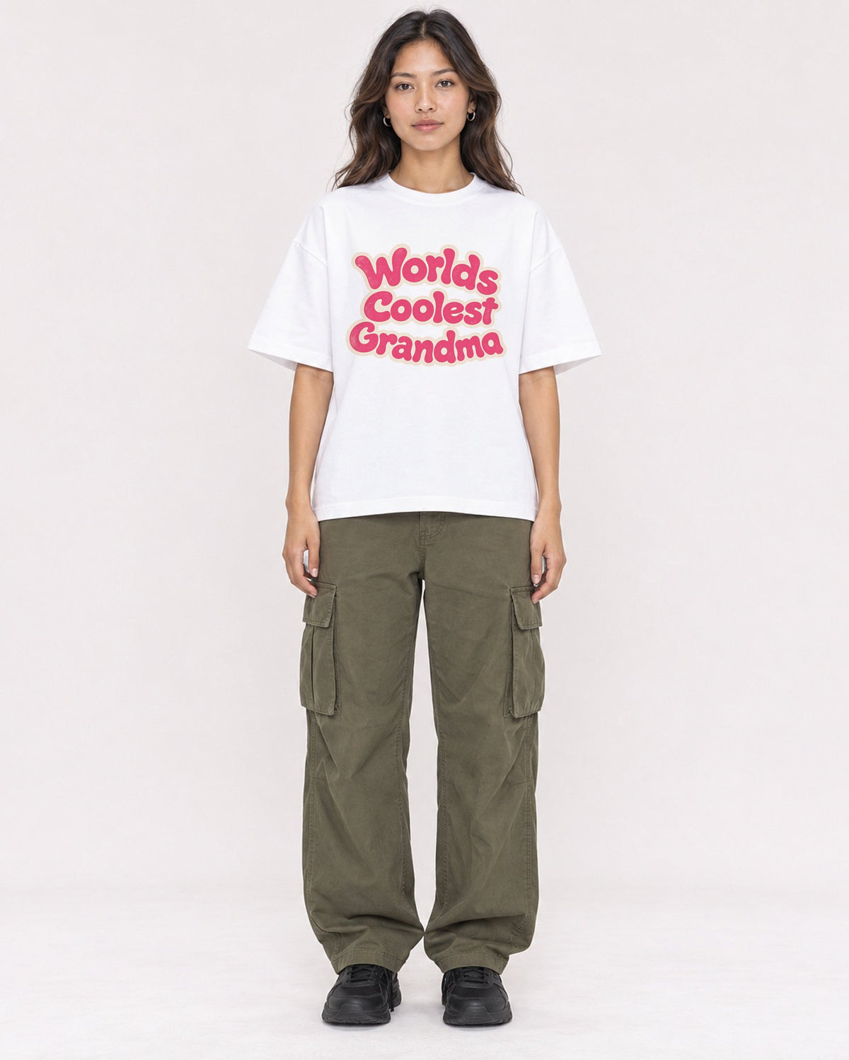Mockup Boxy Heavyweight Tee White female full-body 02