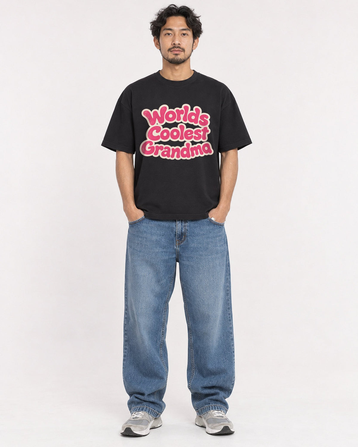 Mockup Boxy Heavyweight Tee Black male full-body 02