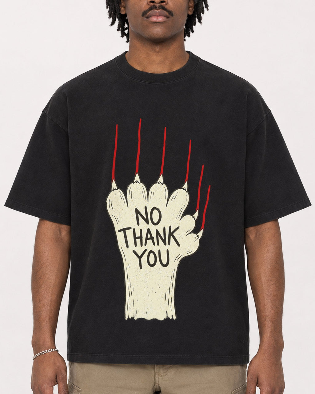 Mockup Boxy Heavyweight Tee Black male close-up 04
