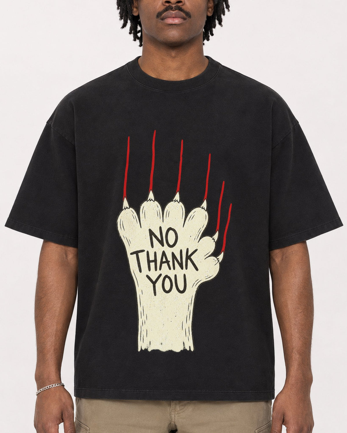 Mockup Boxy Heavyweight Tee Black male close-up 04