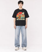 Mockup Boxy Heavyweight Tee Black male full-body 01