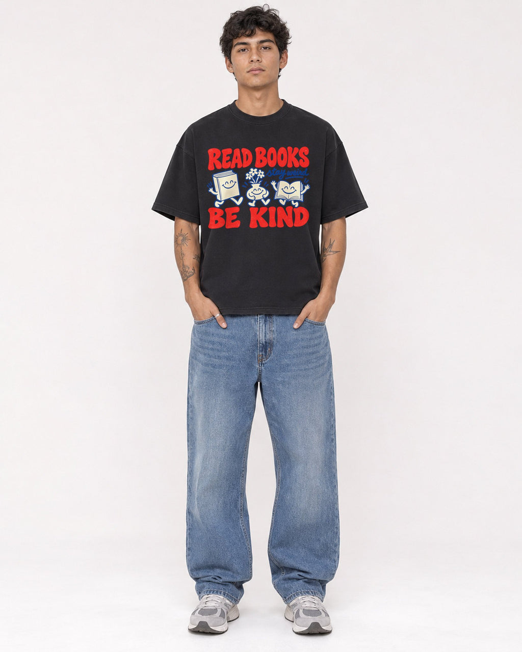 Mockup Boxy Heavyweight Tee Black male full-body 06