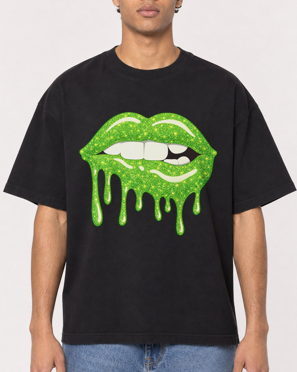 Mockup Boxy Heavyweight Tee Black male close-up 10