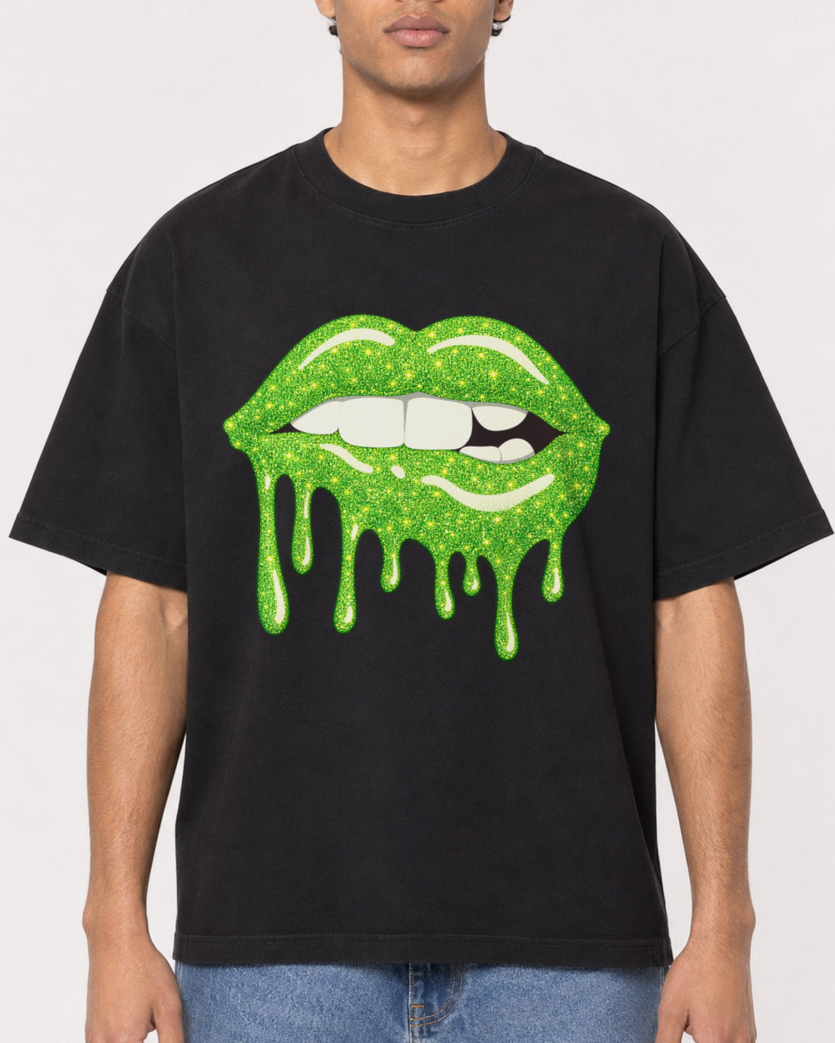 Mockup Boxy Heavyweight Tee Black male close-up 10
