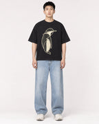Mockup Boxy Heavyweight Tee Black male full-body 21